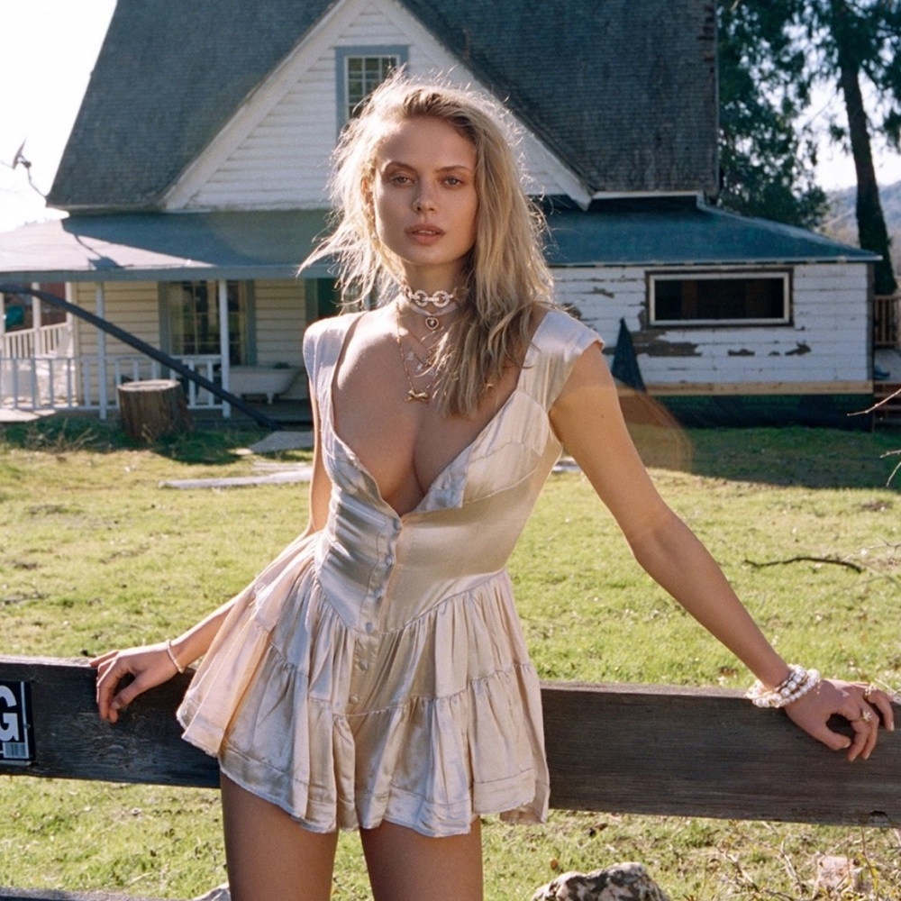 Vanessa Mooney Elizabeth satin dress